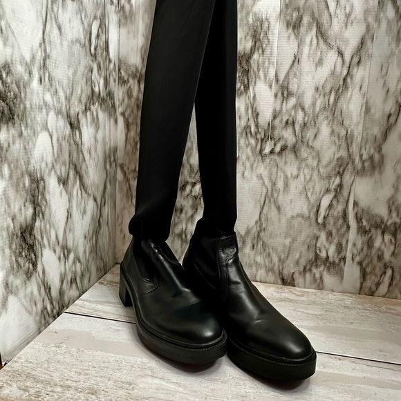 Zara Womens Sz 36 US 6 Black Stretch Knee High Boots Lug Bottom Wide Shaft Moto - Picture 3 of 16